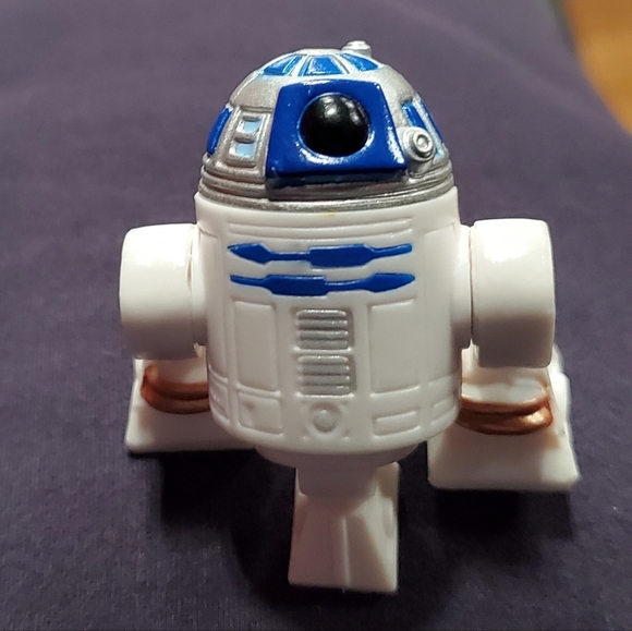 R2D2 Star Wars Hasbro Galactic Heroes Droid 2.5in Figure Chunky Style Lucas Film - Picture 1 of 6
